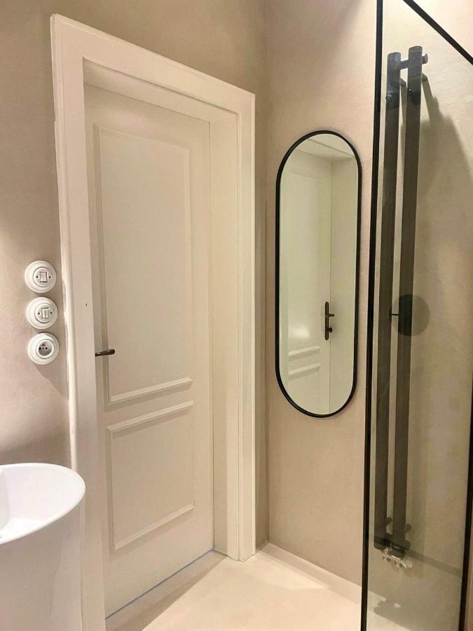 Apartma Linda 1880 การ์โลวีวารี ภายนอก รูปภาพ